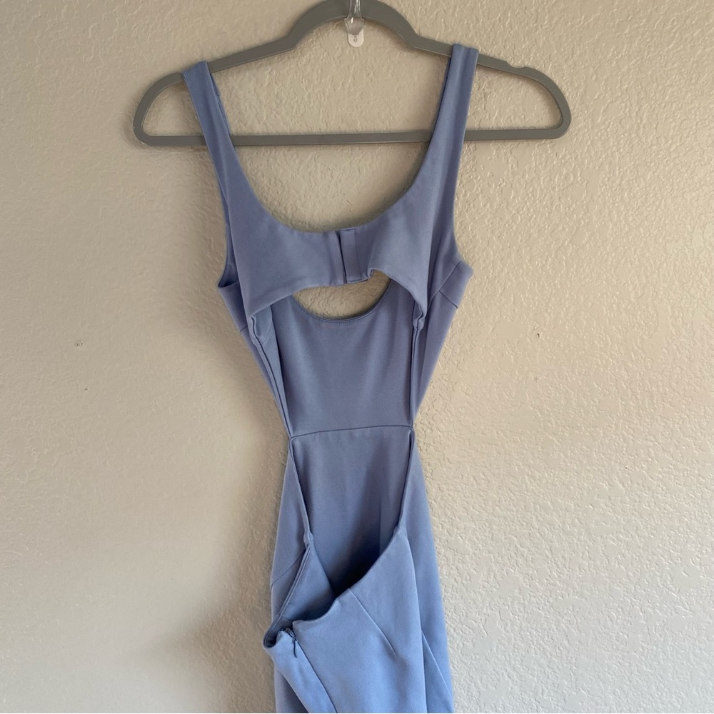 Lovers and Friends Titus Midi Dress in Baby Blue NWOT - Picture 6 of 7